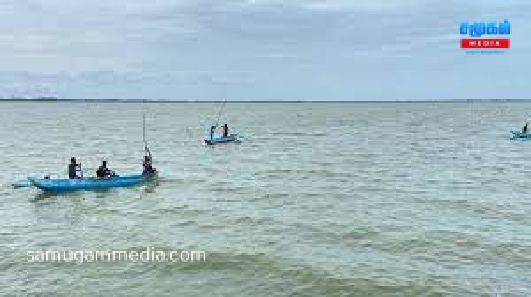 மீன்பிடிக்கச் சென்ற இரு மீனவர்கள்  இரண்டு நாட்களாகியும் கரை திரும்பாத சோகம்! samugammedia 